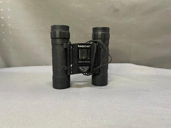 Tasco 10×25 Compact Binoculars — Fully Coated Optics