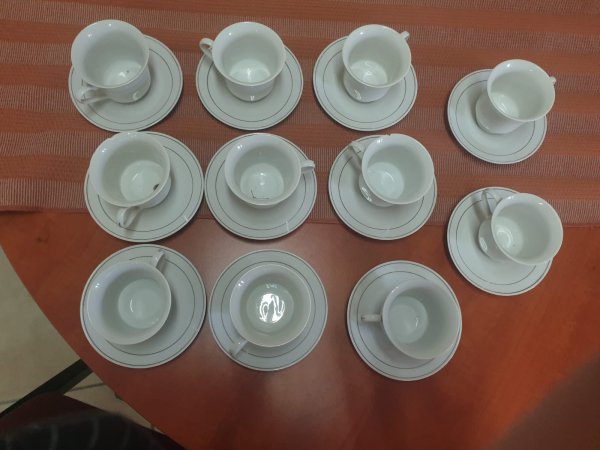 White Porcelain Teacup & Saucer Set — 11 Duos, Gold Rim Lines