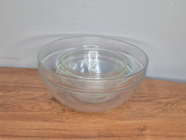 Glass Nesting Mixing Bowls — Set of Four, Graduated