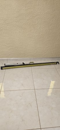 Portable Tripod Projector Screen – Roll-Up with Adjustable Stand