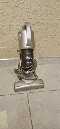 Bagless Stick Shark Vacuum Cleaner – Cyclonic Action, 1000W