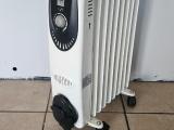 Logik Oil-Filled Column Heater on Castors — Tested Working - Image 2