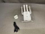 Andowl Q-A240 Wi-Fi Range Extender / AP-Repeater — Boxed - Image 3
