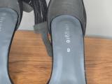 Froggie Black Leather Strappy Sandals — Size 9, Ankle Strap - Image 5