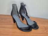 Froggie Black Leather Strappy Sandals — Size 9, Ankle Strap - Image 1