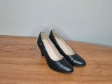 Froggie Black Leather Court Shoes — Size 3, Cap Toe - Image 1