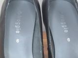 Froggie Black Leather Platform Courts — Size 6 - Image 4