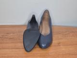 Froggie Navy Leather Court Shoes — Size 9 - Image 4